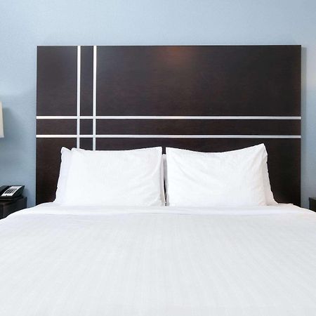 La Quinta Inn & Suites By Wyndham Lubbock Southwest エクステリア 写真