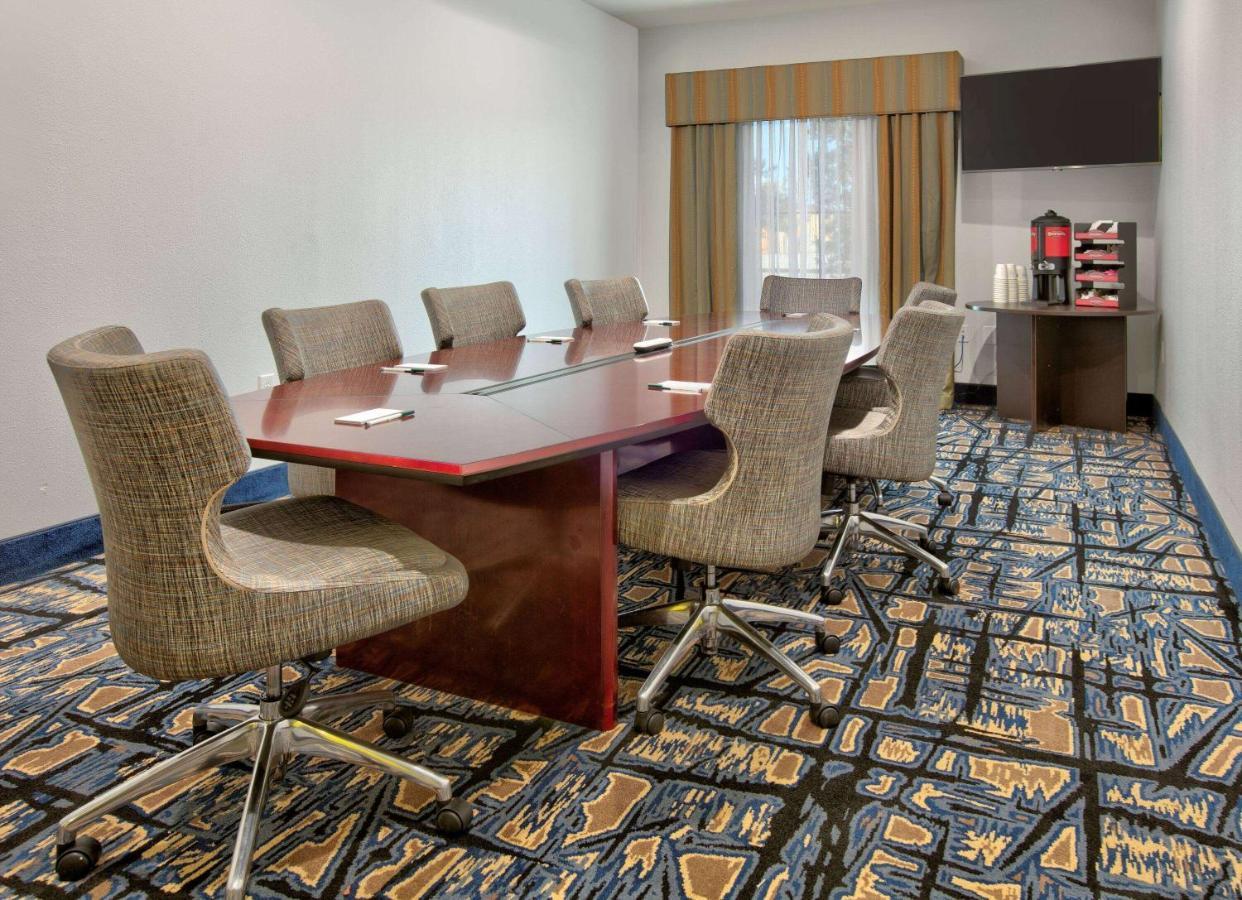 La Quinta Inn & Suites By Wyndham Lubbock Southwest エクステリア 写真