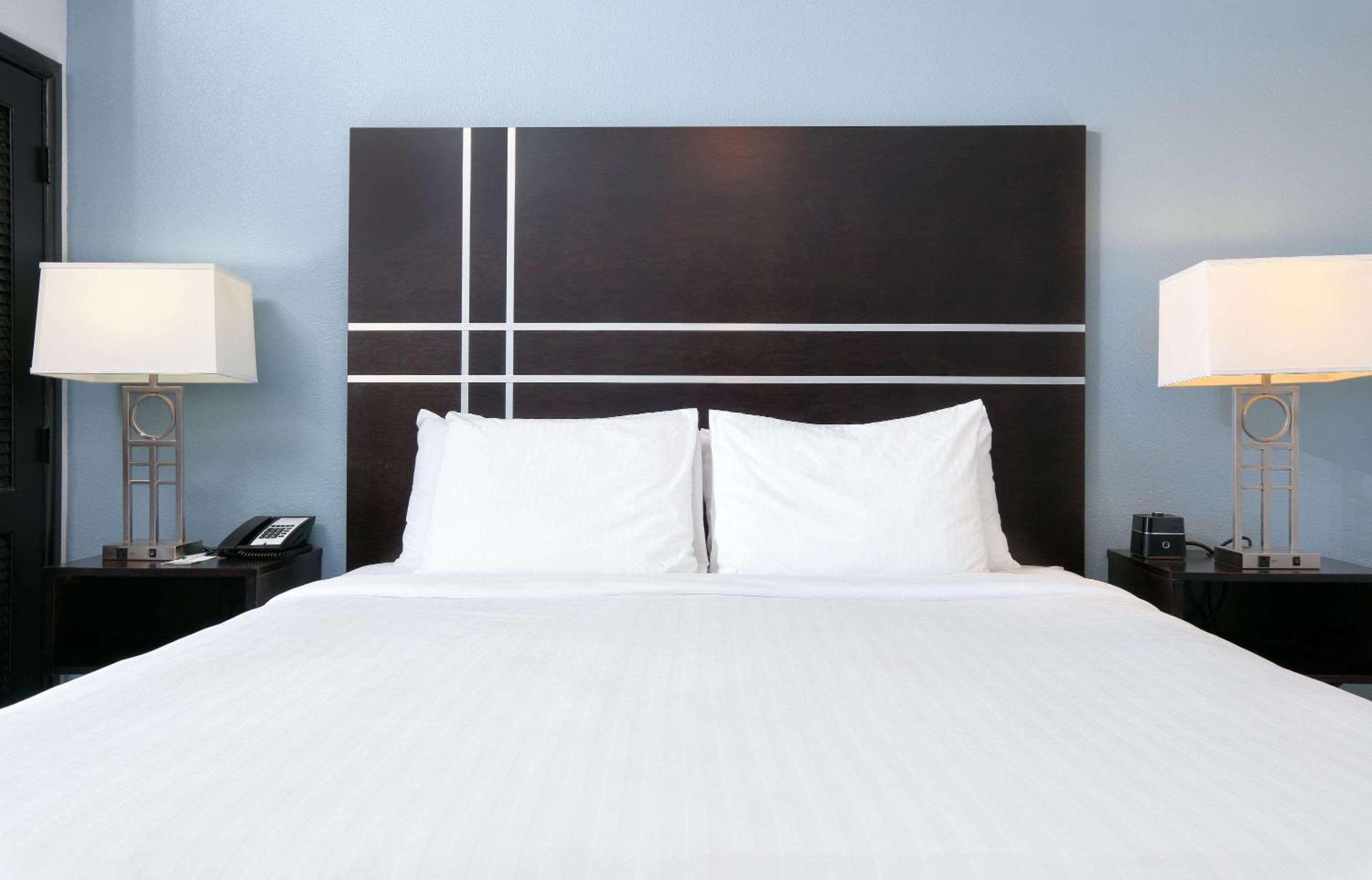 La Quinta Inn & Suites By Wyndham Lubbock Southwest エクステリア 写真