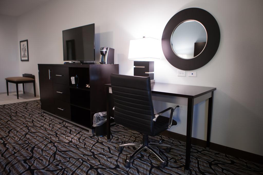 La Quinta Inn & Suites By Wyndham Lubbock Southwest エクステリア 写真