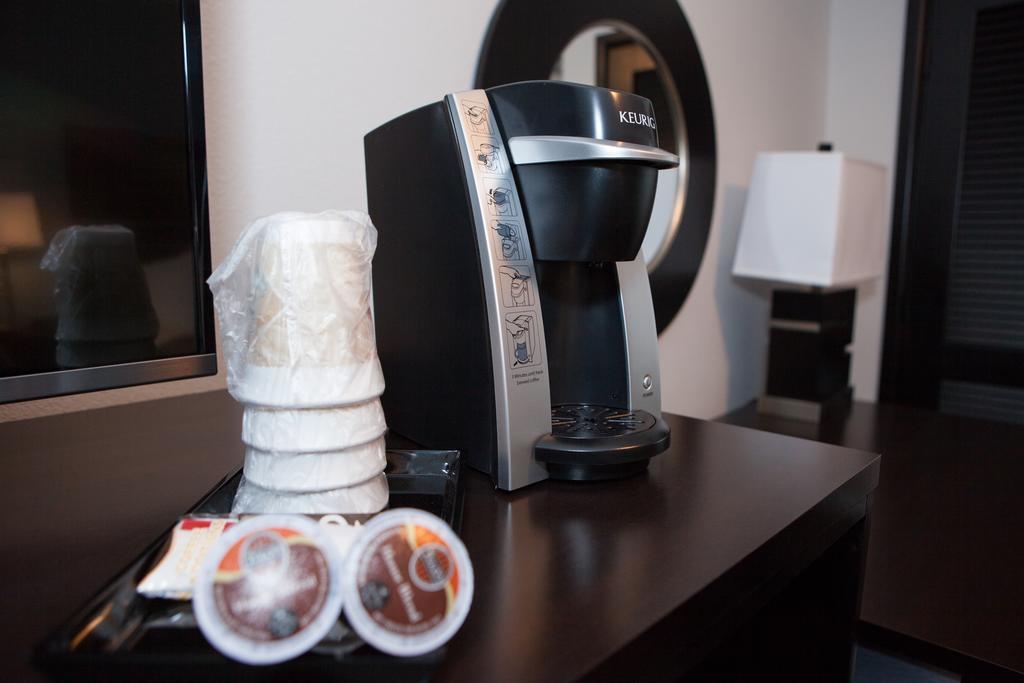La Quinta Inn & Suites By Wyndham Lubbock Southwest エクステリア 写真