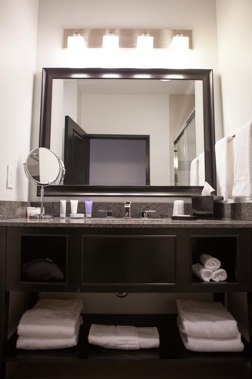 La Quinta Inn & Suites By Wyndham Lubbock Southwest エクステリア 写真